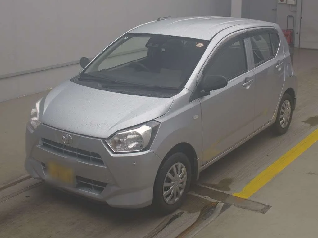 Toyota Pixis Epoch LA350A 2018